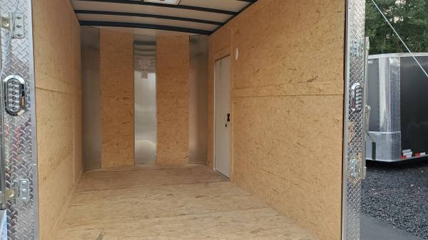 2025 Arising Industries 7x12 V Nose Enclosed Trailer – Ultimate Durable & High-Performance Cargo Solution - Image 6