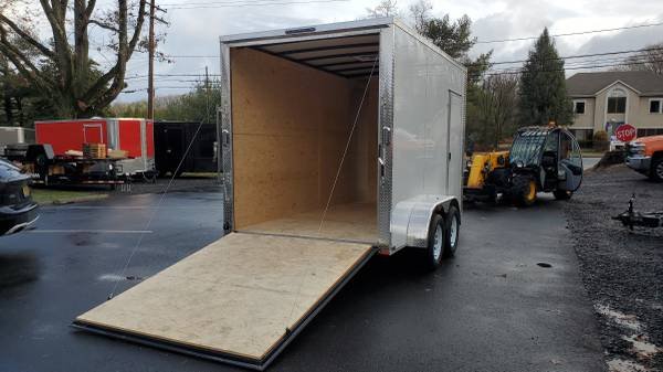 2025 Arising Industries 7x12 V Nose Enclosed Trailer – Ultimate Durable & High-Performance Cargo Solution - Image 2