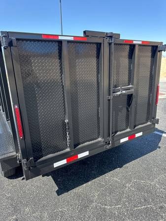 2025 12 Feet Dump Trailer – Heavy-Duty Hydraulic Dump Trailer for Sale - Image 15