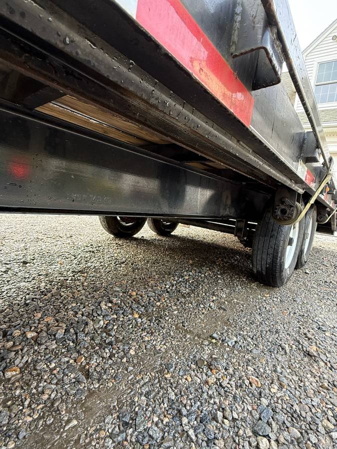 2015 Golden Trailer Gooseneck - Image 10