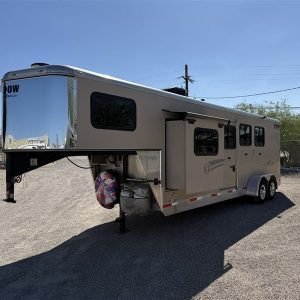 3 Horse Living Quarters Trailer