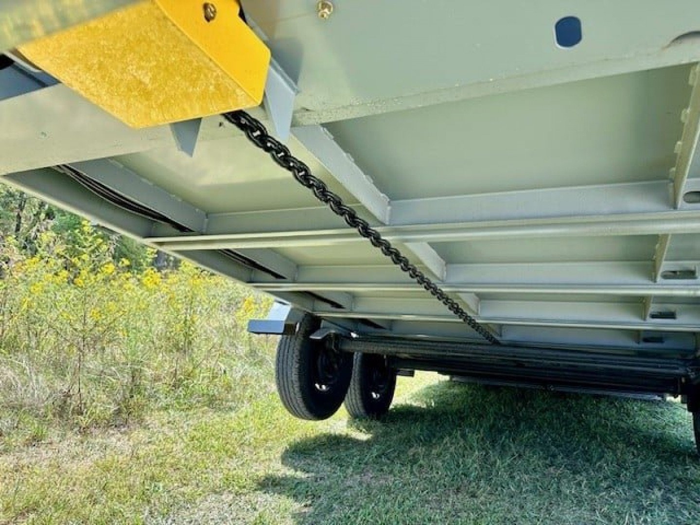 2024 ANTS 14/16 Live Bottom Trailer – Ultimate Power & Profitable Performance - Image 8