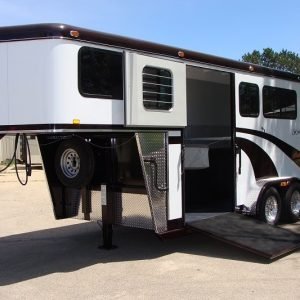 2014 SoleMate 2 Minus 1 Horse Gooseneck With Side Ramp