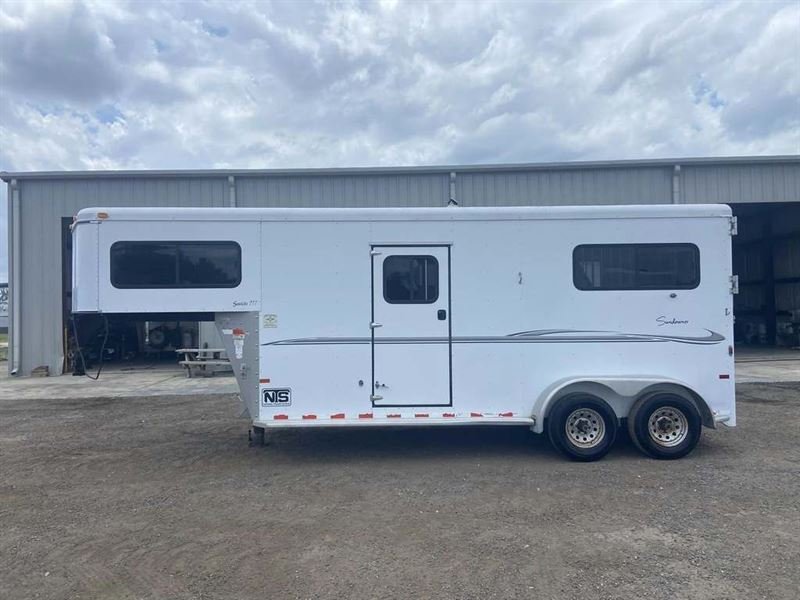 Straight Load Gooseneck Trailer