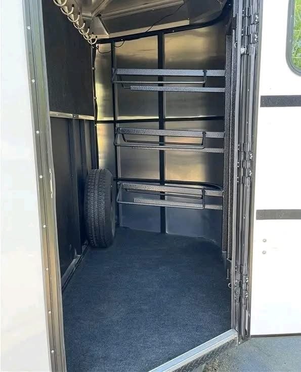 2022 Logan Coach Crossfire 3 Horse Bumper Pull Trailer – Elite Power, Proven Performance & Total Confidence - Image 5