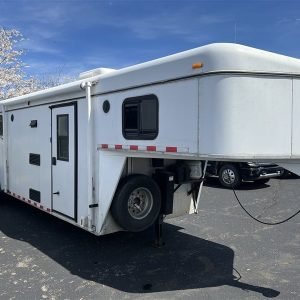 3 Horse Living Quarters Trailer