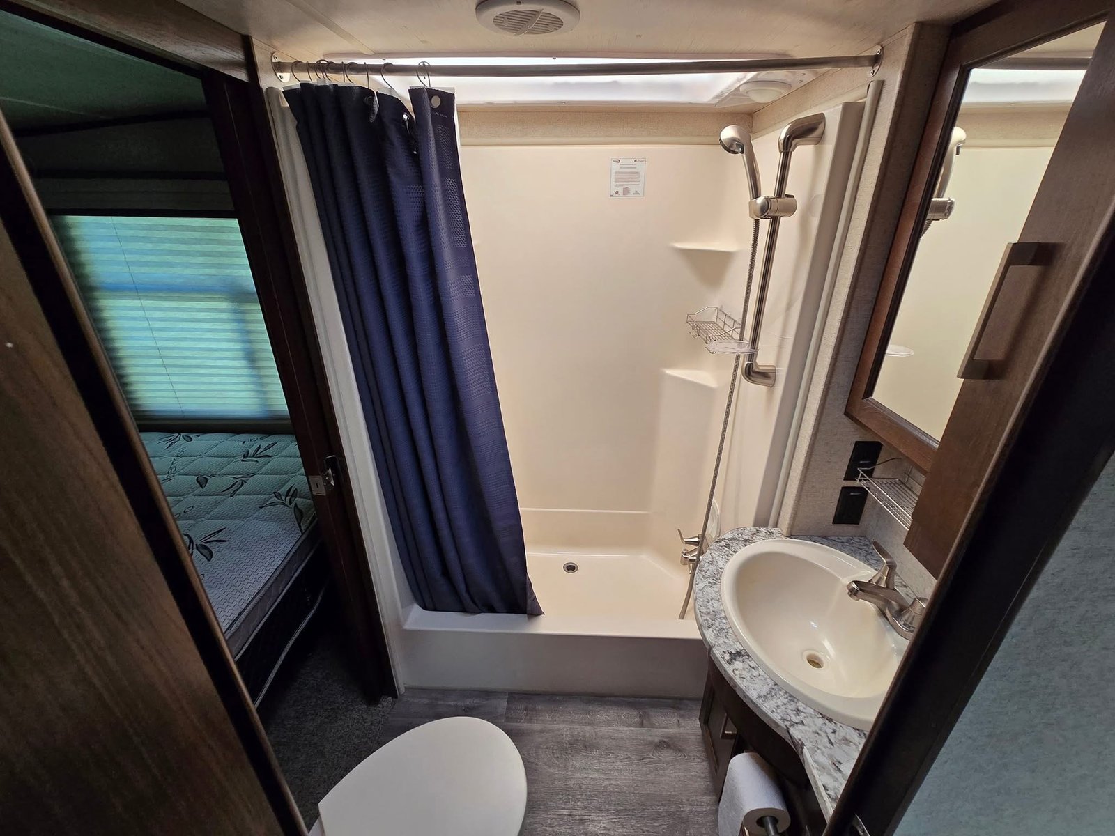 2018 Heartland Torque 345 - Image 15