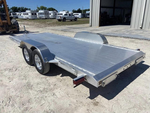 2023 Featherlite 18' Bumper Pull Utility Trailer – Powerful Performance You Can Trust - Image 8