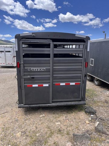 2024 Titan Standard Stock Trailer – Powerful Performance You Can Trust - Image 3