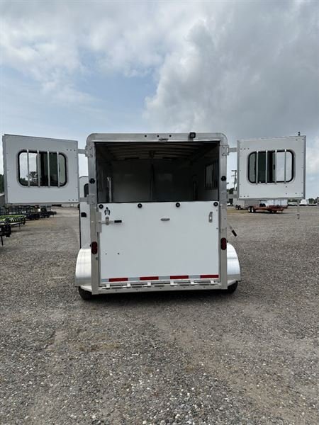 2022 Adam Julite 2 Horse Bumper Pull – Exceptional Comfort, Trusted Power & Unmatched Value - Image 2