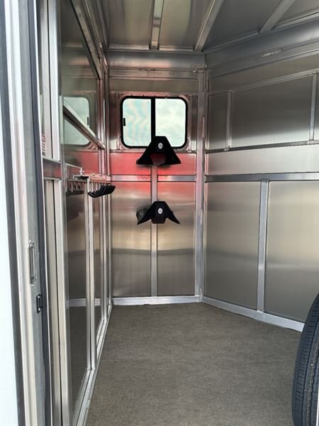 2022 Adam Julite 2 Horse Bumper Pull – Exceptional Comfort, Trusted Power & Unmatched Value - Image 16